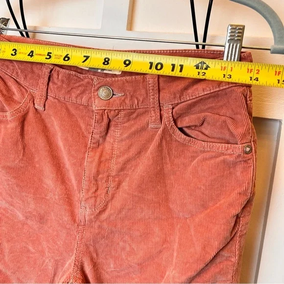 We The Free People Pink Coral Corduroy Jeans Size 27 Bohemian Raw Hem Skinny 70s - Picture 5 of 9